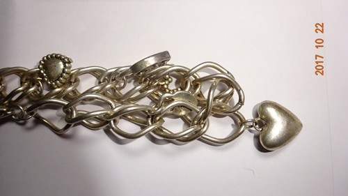SILVERTONE METAL DOUBLE LINK BRACELET W/HEART CHARMS 7.5" L WT 22.18 GM - Picture 2 of 5