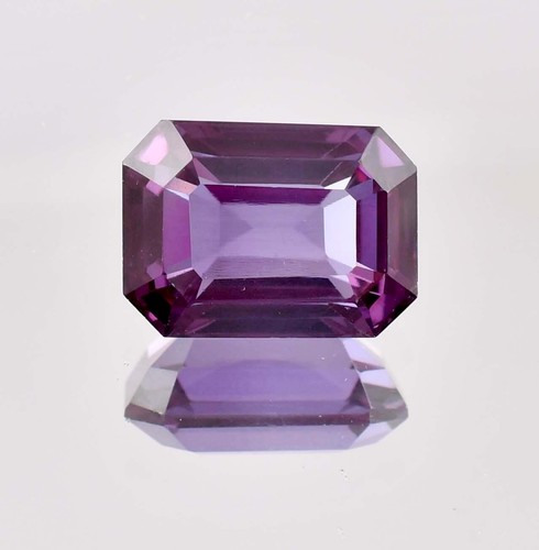 Flawless Natural 16 x 14 mm Color Change Russian Alexandrite Gems GIT Certified - Picture 4 of 6