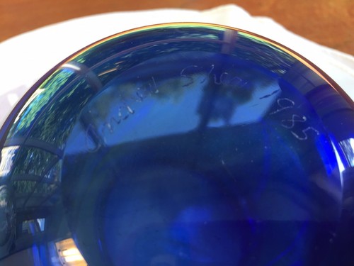 ANDREW SHEA Art Glass Cobalt blue Vase with gold and black - Picture 8 of 8