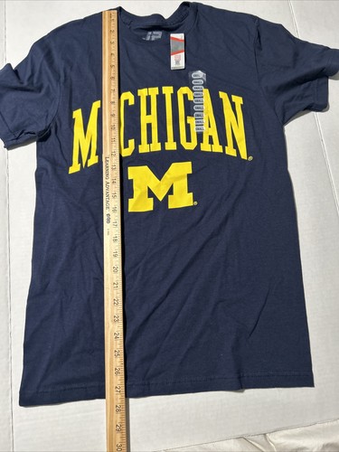 J2 Sport Michigan T-Shirt Men’s Small NWT Navy Blue Short Sleeve Shirt - Picture 4 of 5