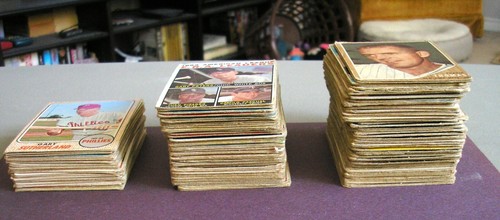 O-PEE-CHEE OPEECHEE - TOPPS - 1960'S BASEBALL LOT- POOR - LOW GRADE - 175+ CARDS - Imagen 2 de 8