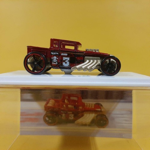 CUSTOM Hot Wheels 2019 BONE SHAKER No.3 Velvet Red-Gold LIMITED +case - Bild 4 von 12