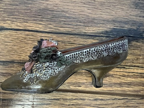 7 zapatos de lujo medianos en miniatura de porcelana cerámica de 3" a 2" de alto y largo. - Imagen 4 de 6