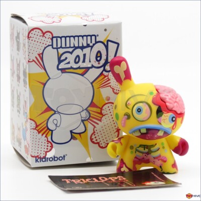 Kidrobot Dunny 2010 Zombny Chase by Triclops 7/400 chase figure