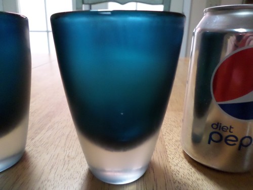 1960'S,FROSTED DARK BLUE COLORED /CLEAR HEAVY BASE,Glass Drinkware, Total of #2  - Picture 3 of 8