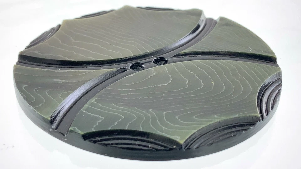 Vintage Carved Bakelite Green Color Size 1.75in Garment Button Wood Pattern 962A - Image 3 of 4