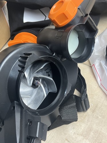 NEW IN BOX WG505 Worx TRIVAC Soffiatore/Trinciatrice/Aspirapolvere Elettrico 12 Amp 3 in 1 - Foto 7 di 9