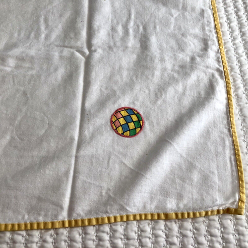 White Vtg Baby Blanket Cotton 29"x 33" Circus Theme Clowns Receiving Blanket - Picture 4 of 8