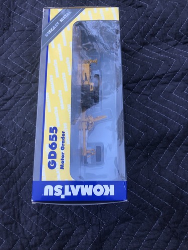 First Gear Komatsu GD655 livellatore motore pressofuso scala 1/50 - Foto 9 di 9
