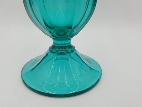 Vintage Westmoreland Glass Laurel Green Swung Pedestal Vase with Ruffled Rim 13" - Picture 6 of 12