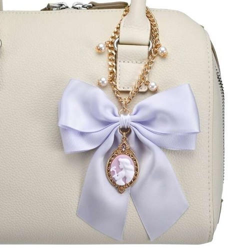 Disney Store WISHING YOU A LOVELY DAY Tangled Rapunzel & Pascal bag charm - Picture 5 of 5