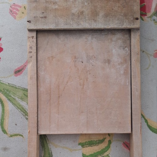 Antique Vintage WashBoard Metal is loose OLD - Picture 7 of 24