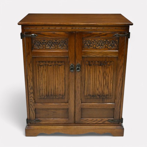 Old Charm Oak TV Cabinet Linenfold Carved Doors Light Oak FREE UK Delivery