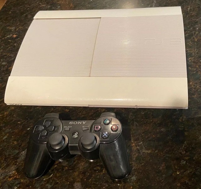 Sony PlayStation 3 Launch Edition 250GB Classic White ...
