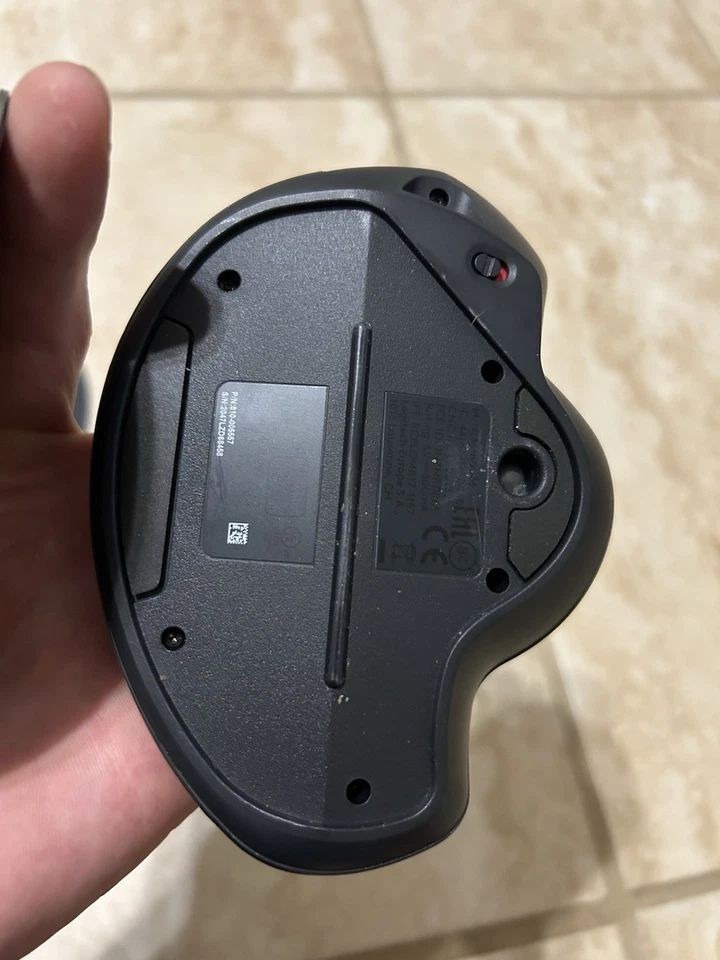 Logitech MX Ergo Plus Wireless Trackball Mouse - Image 4 of 4