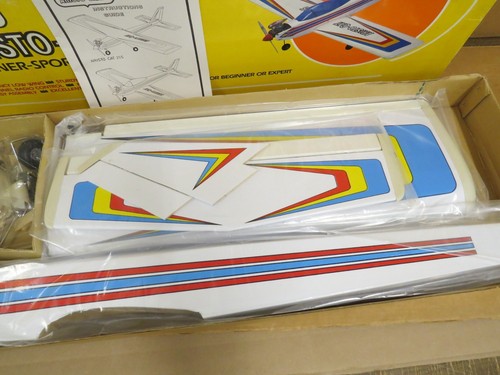 Aristo-Craft Aristo-Cat 25L Trainer Sports Flyer RC Model Airplane NOS OPEN BOX - Picture 6 of 12