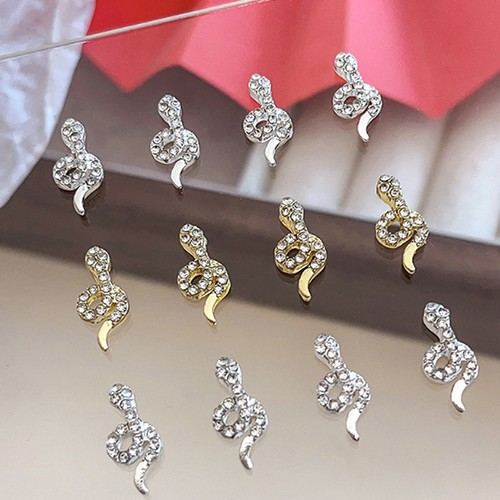 5pcs Luxus -Strass -Schlangennagelkunst -Dekoration Schlangejahr Nagelcharm 3d