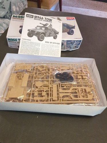 Militaria Modellbau, Academy 1363, 1:35, M966 TOW Millile Carrier  - Picture 3 of 3