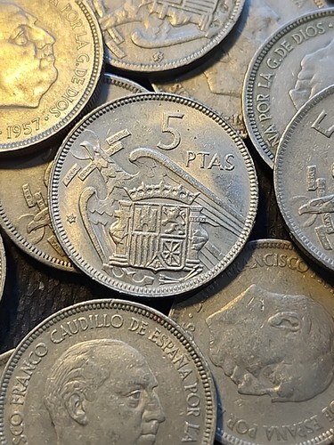 One 5 Ptas Pesetas Coin ~ Spain 1957 Francisco Franco ~ EF Grade ~ Nice Coins. - Picture 2 of 4