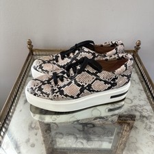Linea Paolo Shoes Womens Size 9 Snake Print Platform Lace Up Low Top Sneakers