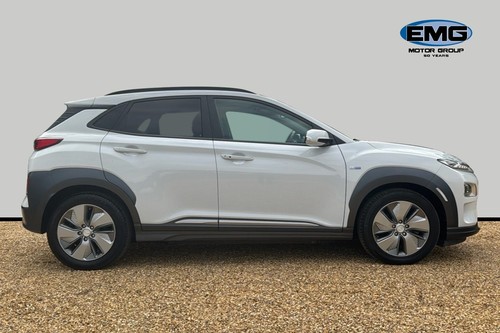 Hyundai Kona 64kwh Premium Se Suv 5dr Electric Auto 7kw Charger 204 Ps Electric - Picture 3 of 24