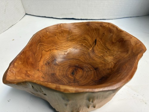 Vintage Burl Wood Maple Bowl Sculpture - Picture 19 of 21