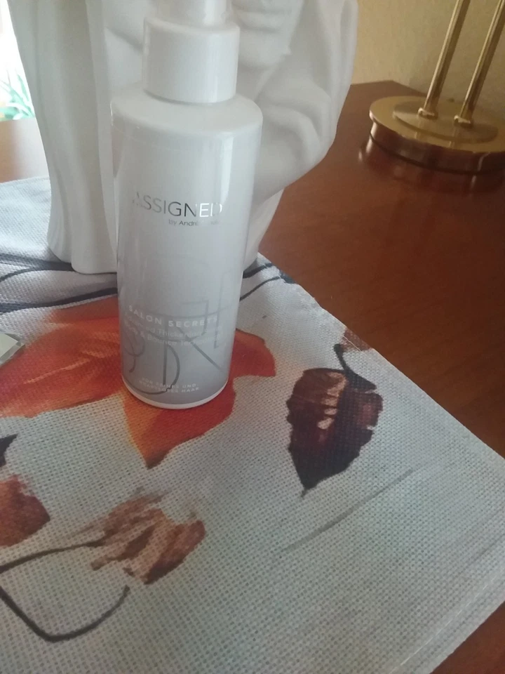 Aufbauendes SALON - VOLUMENSPRAY