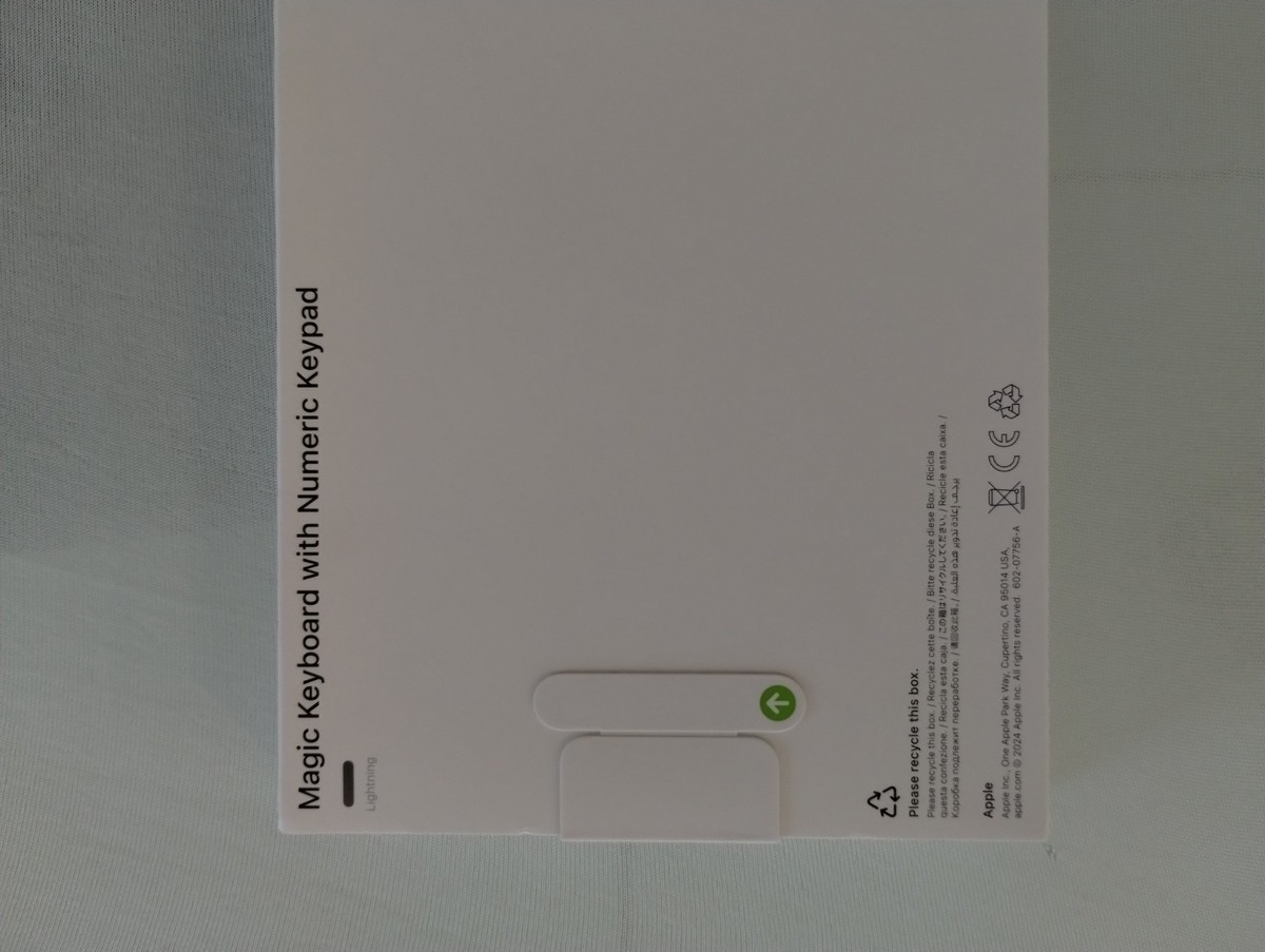 Magic Keyboard 箱あり Apple Magic Keyboard JIS配列 箱あり マジックキーボード