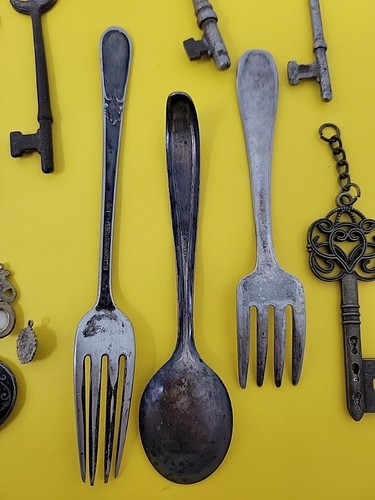 Vintage Lot Steampunk Craft Materials Skeleton Key Watch Pendant Silverware - Picture 10 of 12