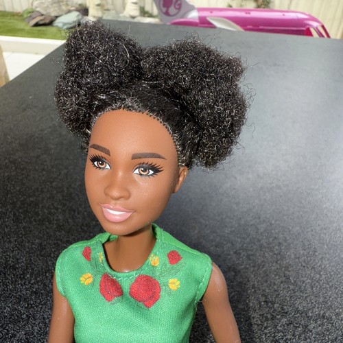 Barbie Fashionistas Puppe Afroamerikanerin 2018 12 Zoll - Bild 4 von 7