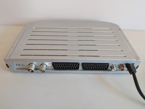 Bush DFTA11 Digital Terrestrial Receiver Video Set Top Box 8W - ohne Fernbedienung, Scart - Bild 7 von 12