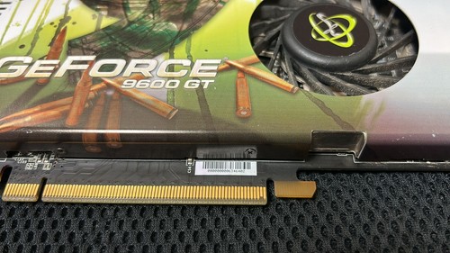 XFX GEFORCE 9600 GT GRAPHICS CARD - Picture 2 of 5