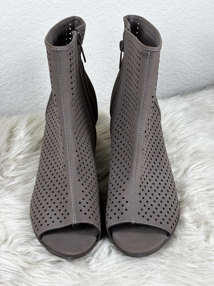 Breckelle’s Amber-32 Mujer’s 11 Gris Beige Peep Toe Botines Tacón Grueso Foto 2 de 4