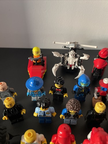 Lego Minifigure Bundle X35 - Picture 13 of 13