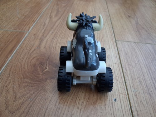 Smashy the Bull from Blaze and the Monster Machines - Picture 5 of 8