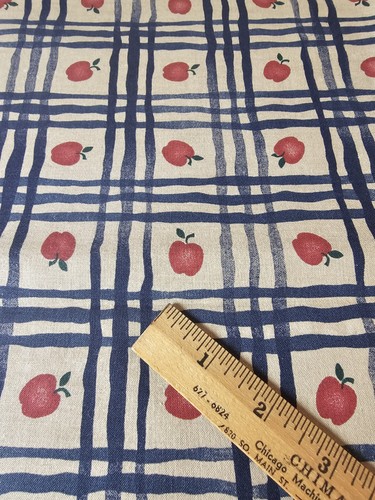 Tela de algodón a cuadros manzana Daisy Kingdom vintage azul rojo tostado 42" x 45" - Imagen 1 de 7