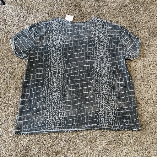 Free People Large T Shirt Snake Skin - Picture 6 of 8