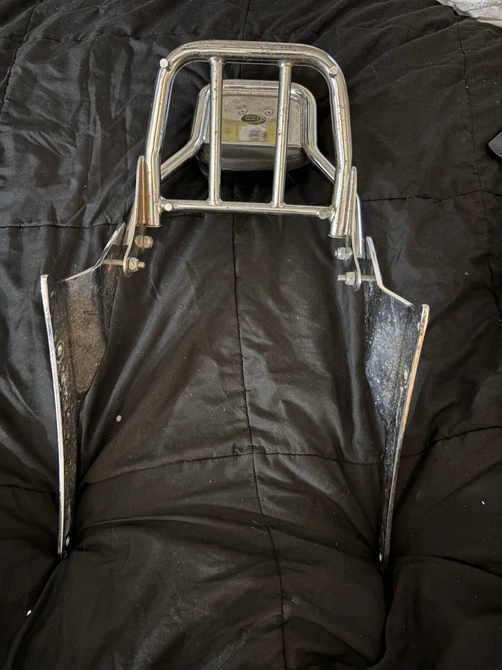 Respaldo Sissy Bar de repuesto para motocicletas pasajeros con almohadilla soportes desmontables Foto 2 de 4