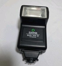 Sunpak Auto 144D Thyristor Multi-dedicated TTL flash TESTED  WORKING No Box