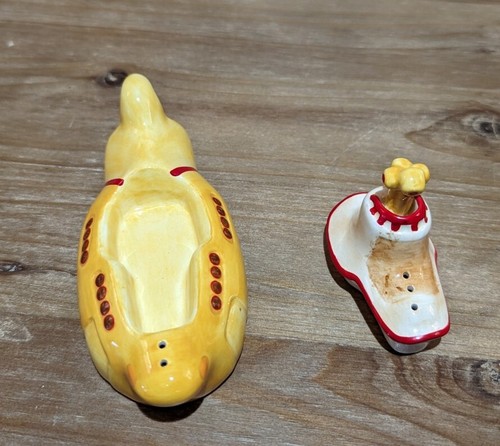Vintage The Beatles Yellow Submarine Salt & Pepper Shaker New Rare 2000 - Picture 7 of 12