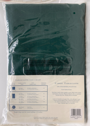 Town & Country Fabric Evergreen Tablecloth Round 70" New - Picture 2 of 2