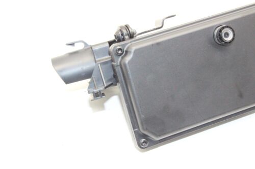 VOLVO V90 MK2 Front Camera Radar Sensor 32209210 2.0 Petrol 235kw 2017 - Picture 2 of 7