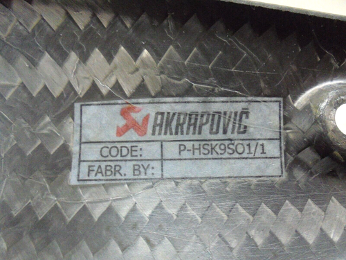 Kawasaki Z900 2020-2024 Akrapovic Carbon Exhaust Heat Shield New 032CCS0036 - Picture 5 of 7
