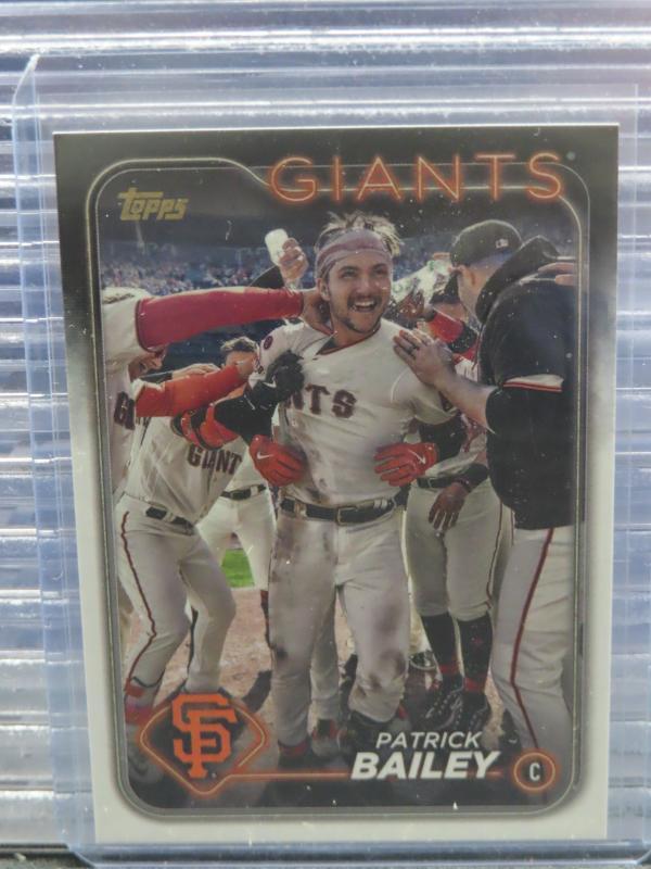 2024 Topps Patrick Bailey Golden Mirror Image Variation SSP Case Hit #346 Giants