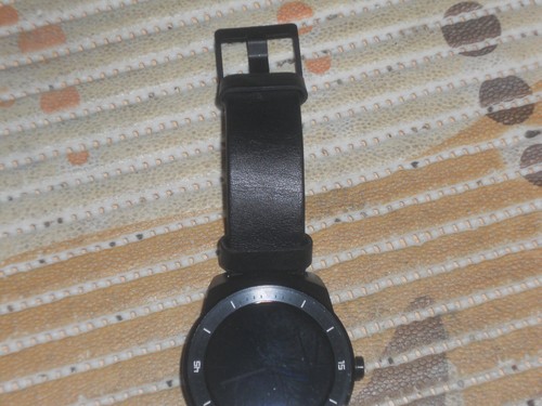 LG SMART WATCH R "W110" SMART WATCH IN ITS BOX. IT'S IN GOOD CONDITION. - Zdjęcie 7 z 10