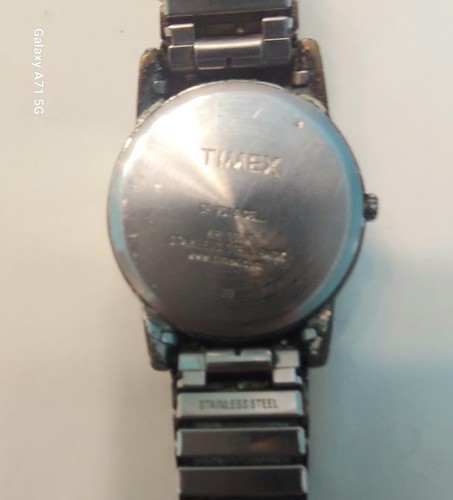 Timex Indiglo WR 30M Men's Silver Tone Watch, Large face - Picture 6 of 12