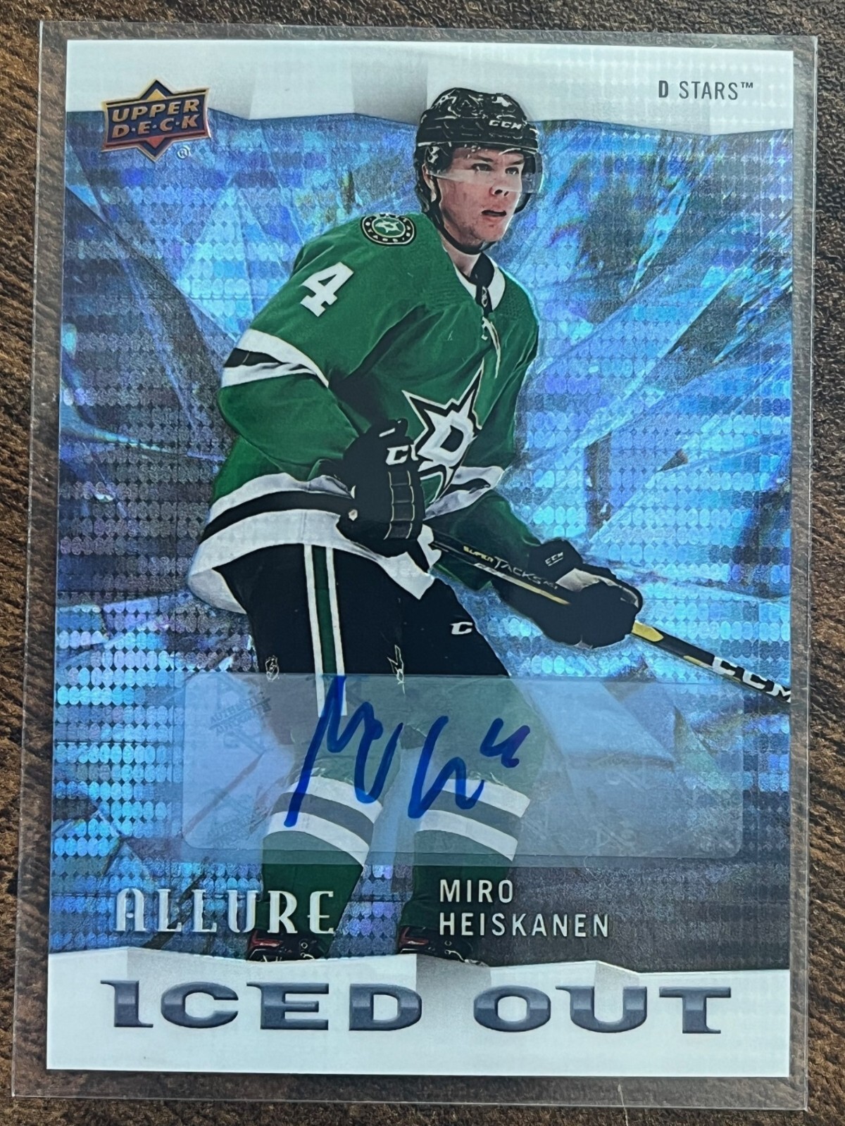 2020-21 Upper Deck Allure Iced Out Autographs Blue #IO2 Miro Heiskanen