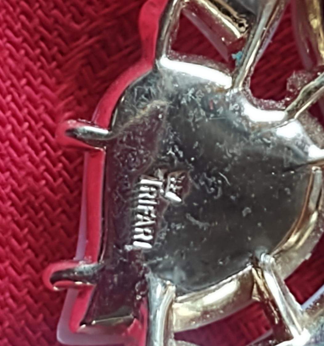 Picture 7 of 12