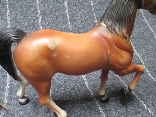 Diamond P Plastic Parade Horse with Saddle #668 Made in Hong Kong - Vtg 1960'S - Picture 4 of 9