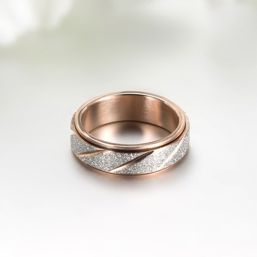 Anillo de acero titanio esmerilado oro rosa/arco iris de 6 mm para mujer talla 5-10 - Imagen 7 de 14